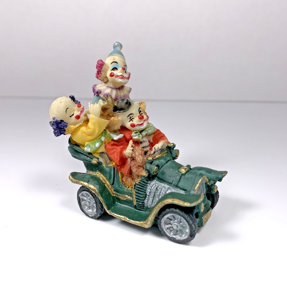 Vintage Miniature Resin Circus 3 Clowns in Old Car Figurine 4"L x‎ 4.5"H x 3"W